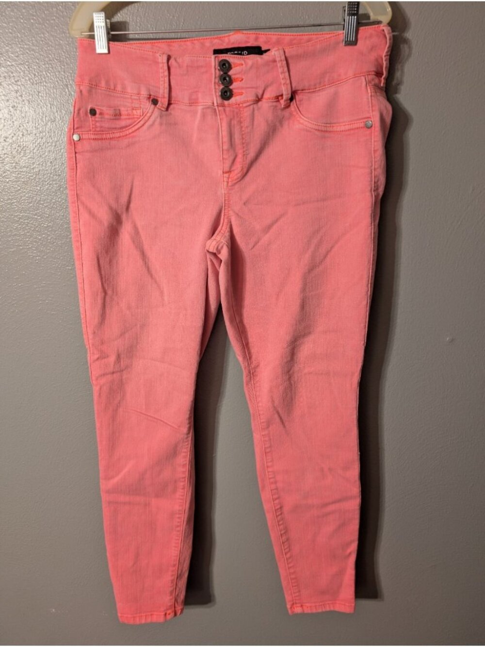Torrid Womens 14 Regular Coral Pink High Rise 3 Button Skinny Jeans 10769407